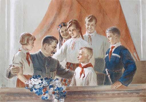 На изображении может находиться: 5 человек