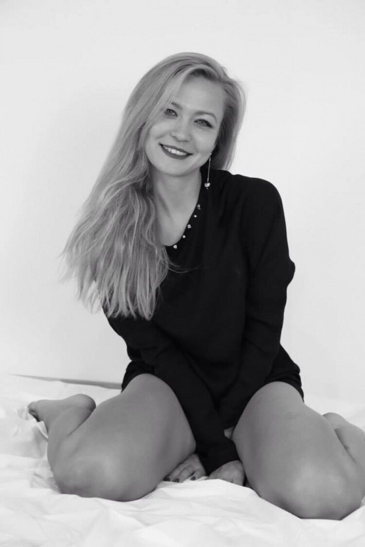 "Министр иностранных дел "ДНР" Никонорова