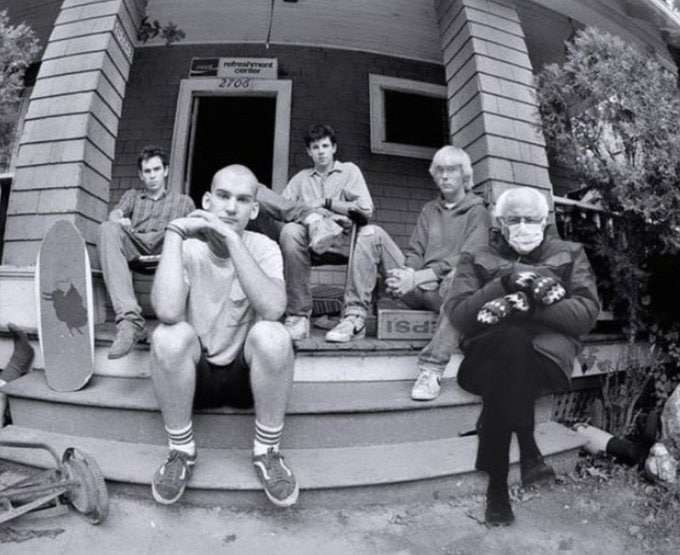 Сандерс с Киану Ривзом