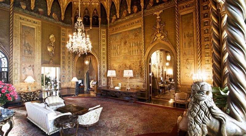 Трамп описал это имение в автобиографии как место,