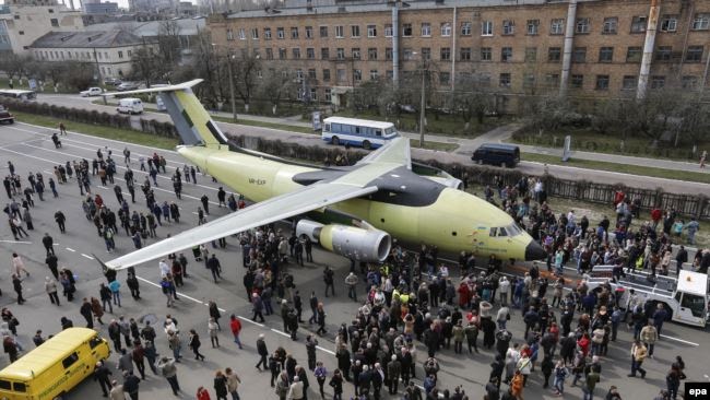 Із 2015 року Ан-178 суттєво змінився – і обладнанням, і зовнішнім виглядом