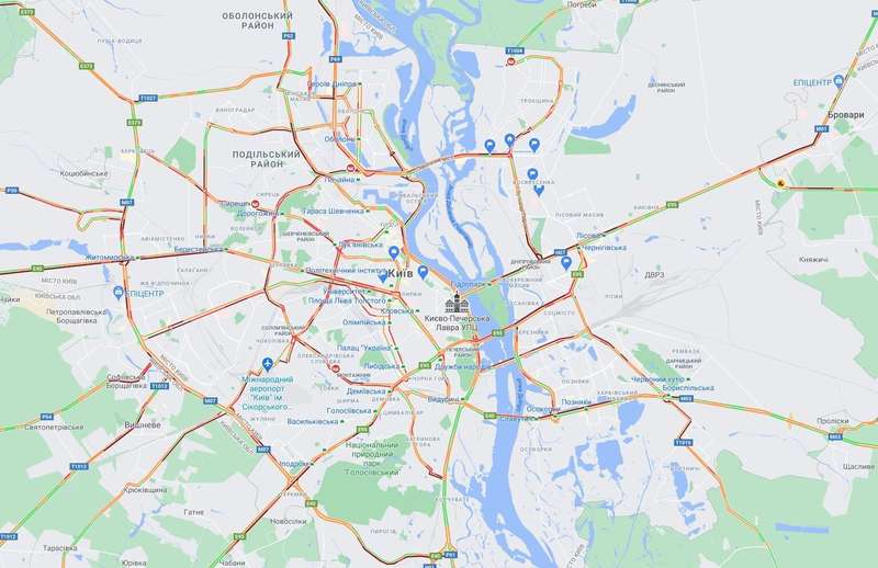 В Киеве из-за снегопада образовались многочисленные пробки dqxikeidqxiqqeant