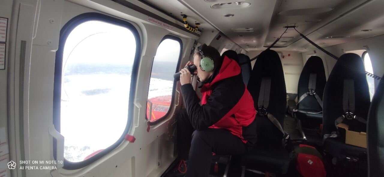 Поиски туриста на вертолете dqxikeidqxiqqeant