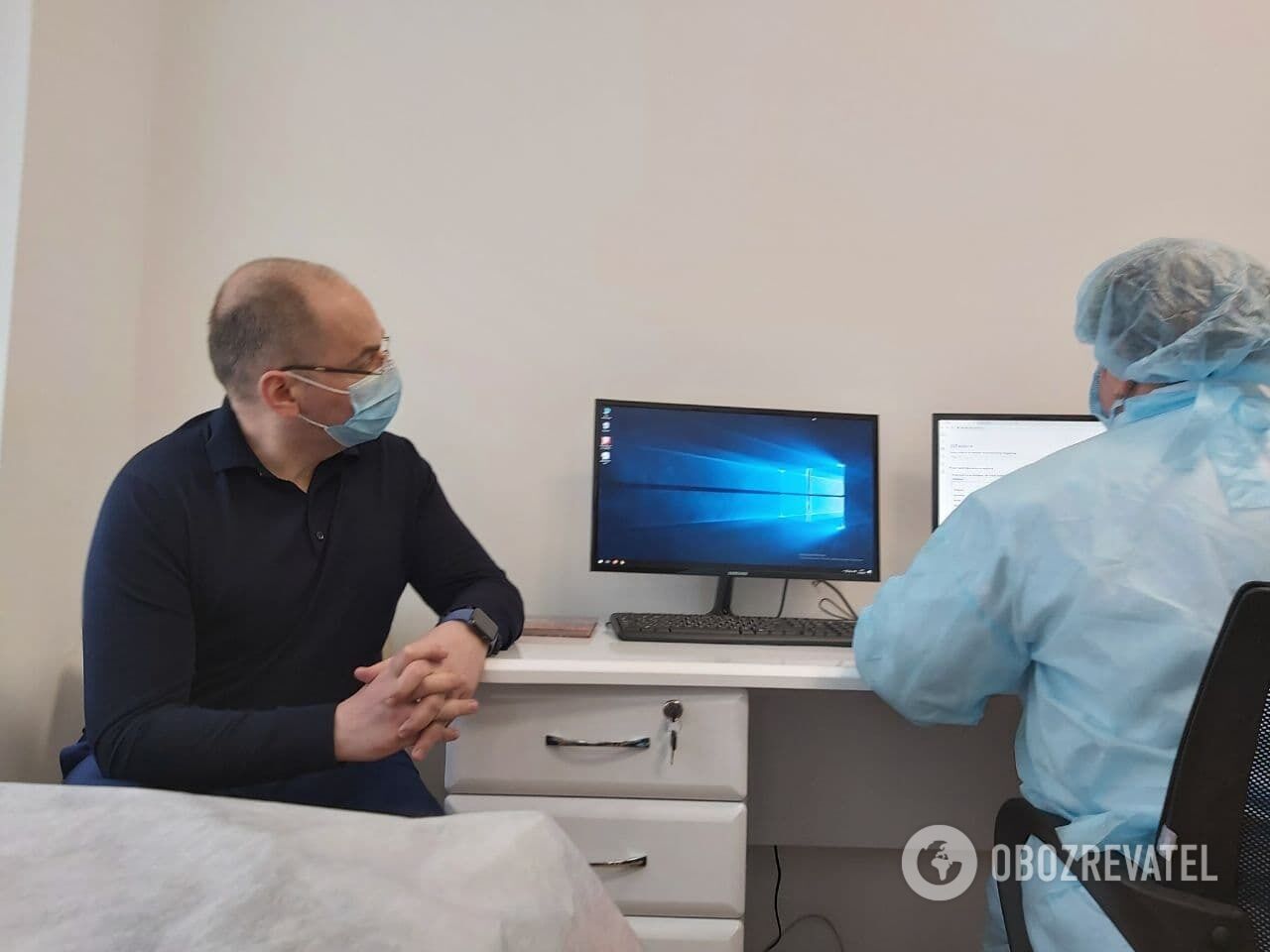 Глава МОЗ Украины Степанов вакцинировался.