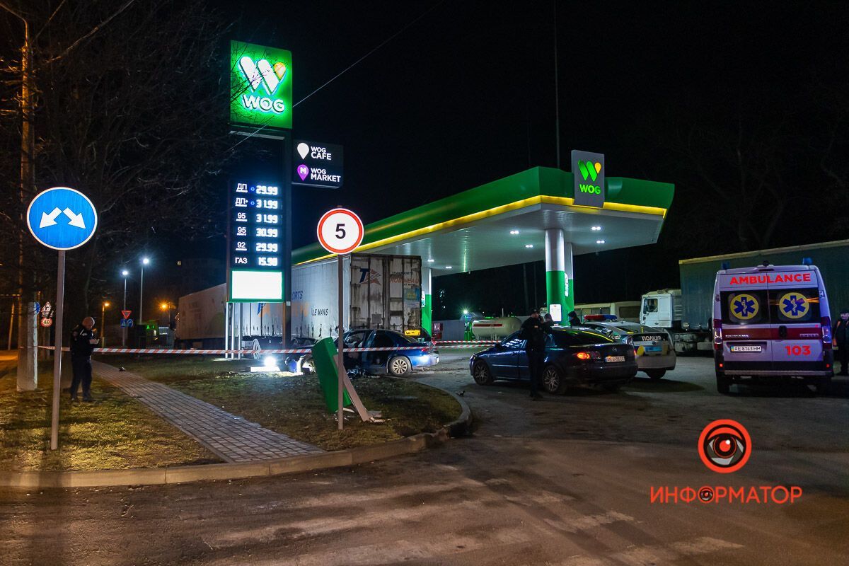 ДТП на заправке в Днепре. dqxikeidqxiqqeant