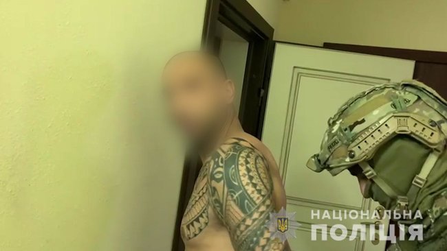 Проведена спецоперация по задержанию банды, специализировавшейся на похищении, пытках и вымогательстве средств у выходцев из арабских стран, - Нацполиция 03