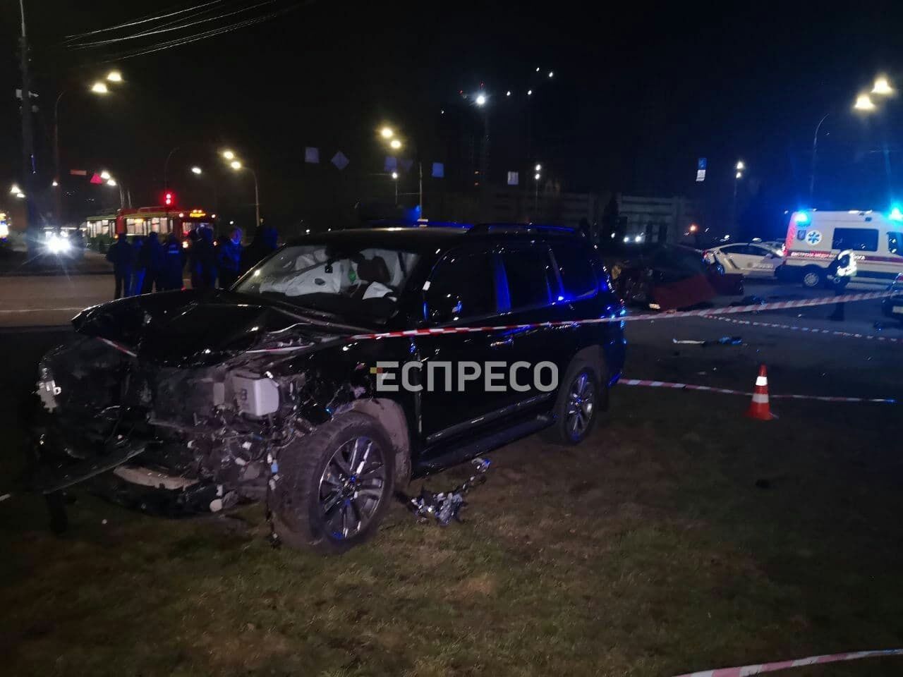 Водитель Toyota Land Cruiser влетел в Skoda dqxikeidqxiqqeant