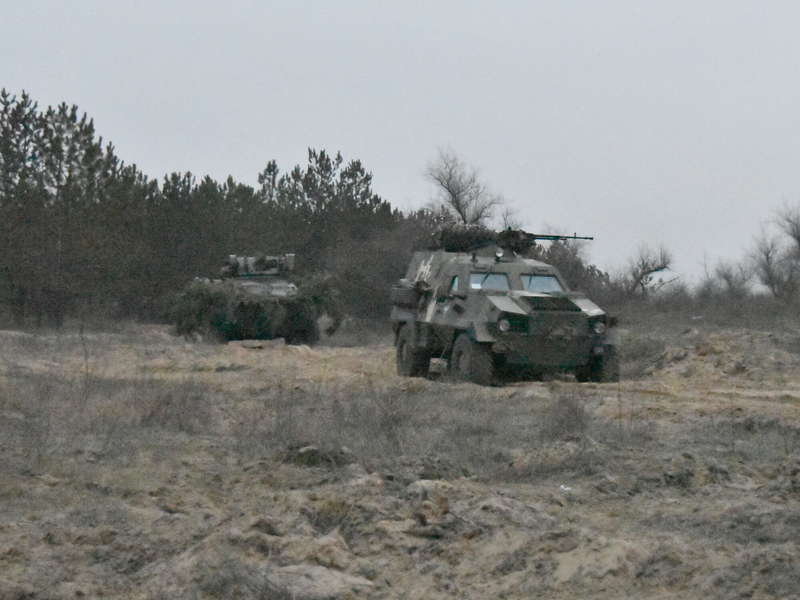 К учениям ДШВ ВСУ привлекли технику