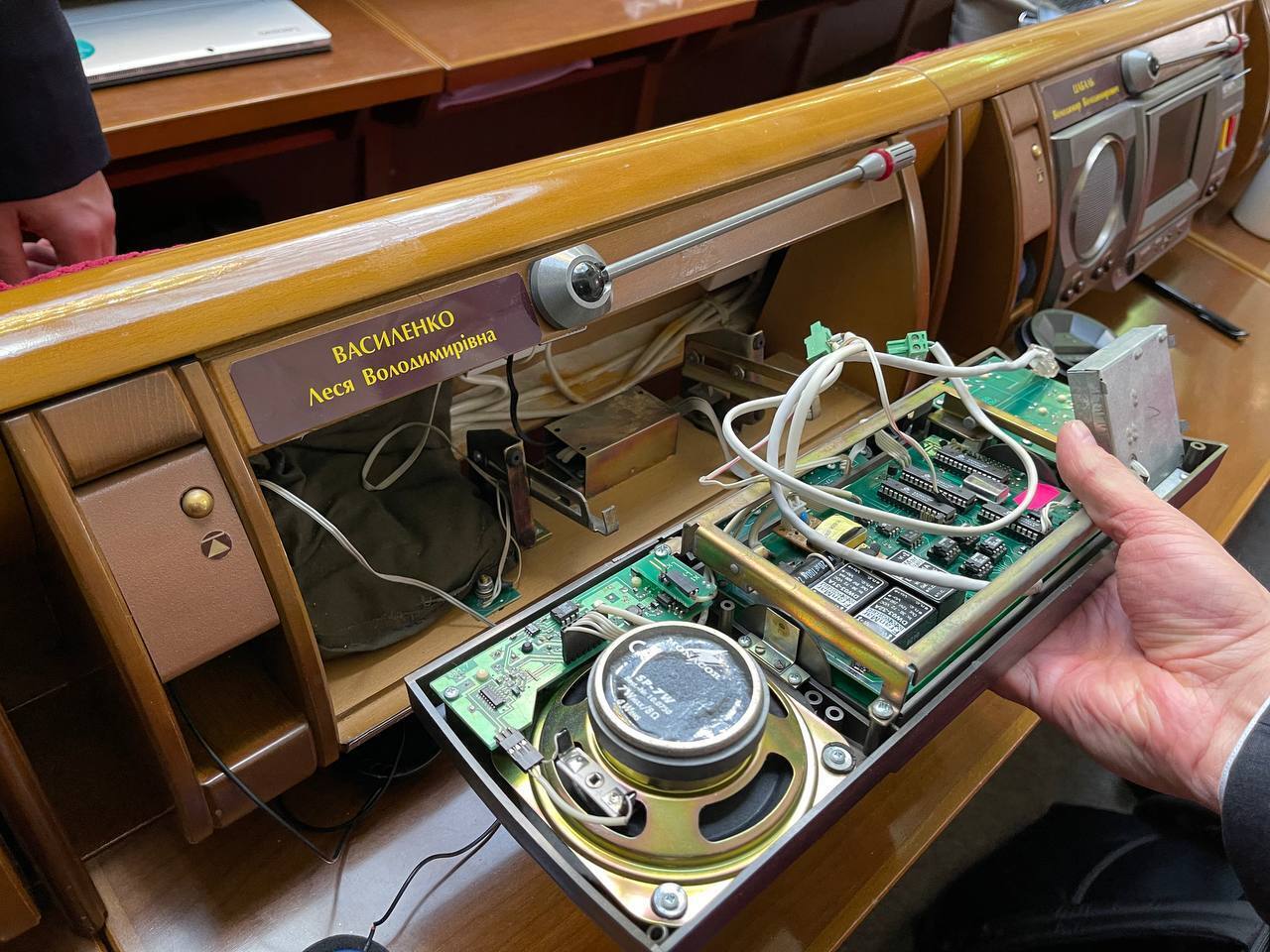    ""       .  dqxikeidqxitkant