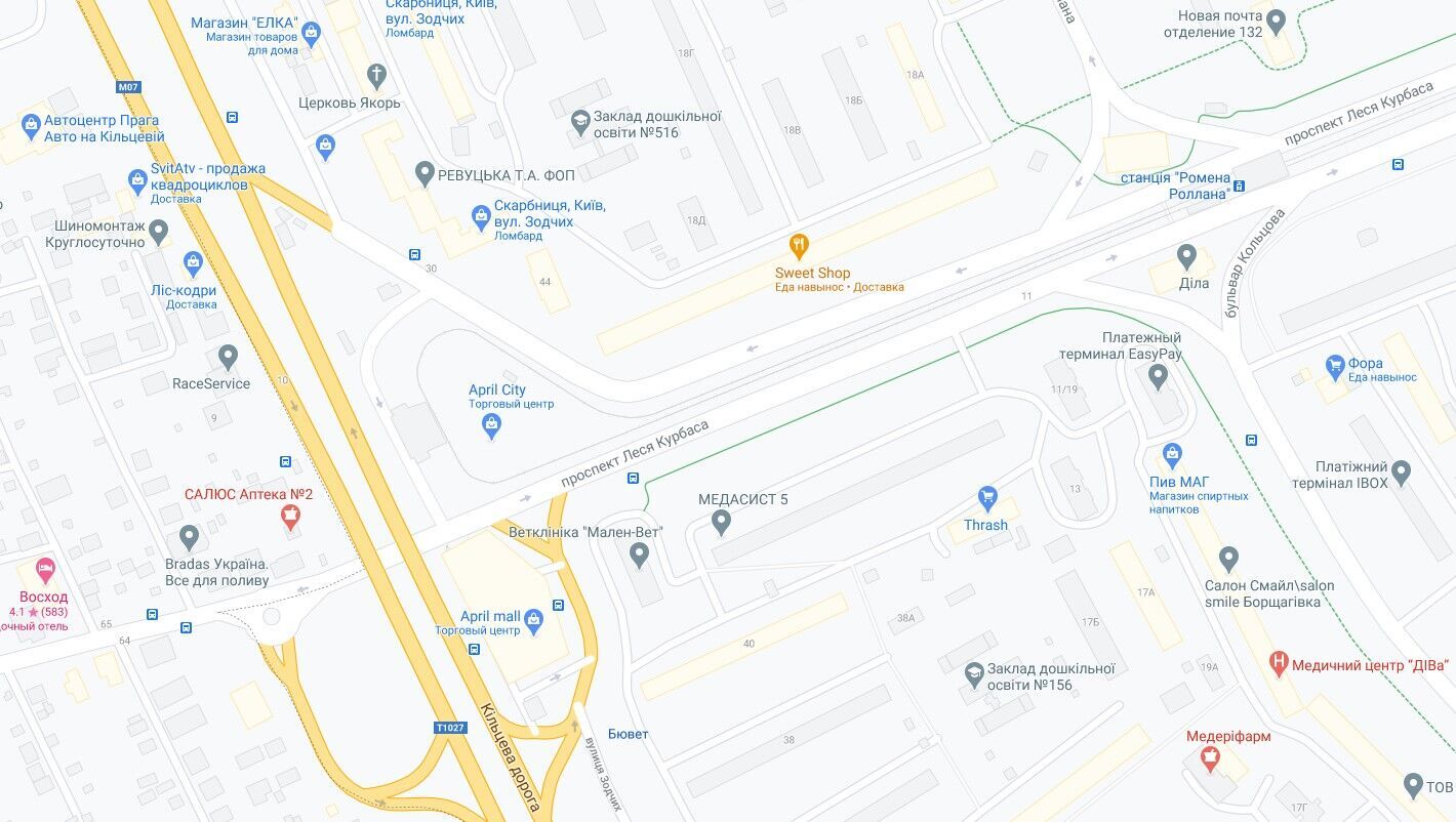 Очередь собралась на конечной трамвая. dqxikeidqxitkant