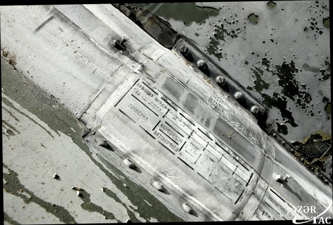 В Азербайджане продемонстрировали обломки российских ракет Искандер, примененных в Нагорном Карабахе 06