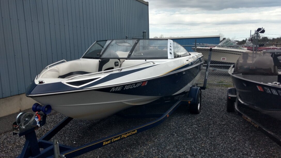 malibu sancsacpe лодка Malibu Sunscape