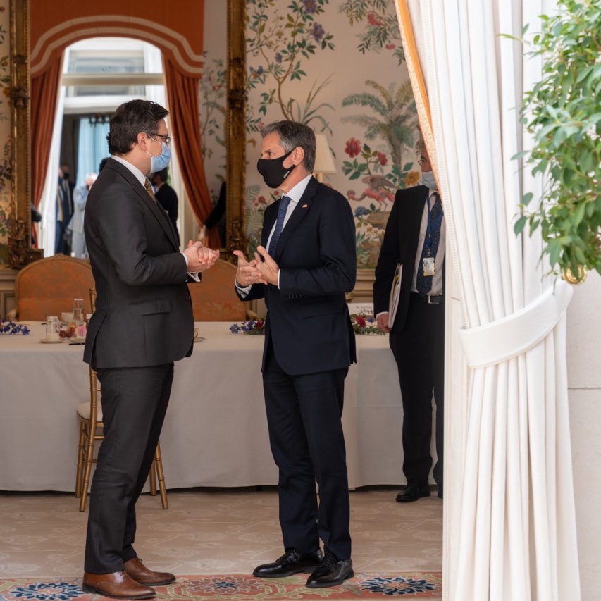 Блинкен рассказал о встрече с Кулебой. Скриншот из твиттера Блинкена dqxikeidqxitkant