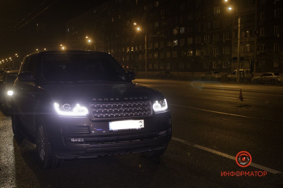 Джип сбил девушку. dqxikeidqxiqqeant