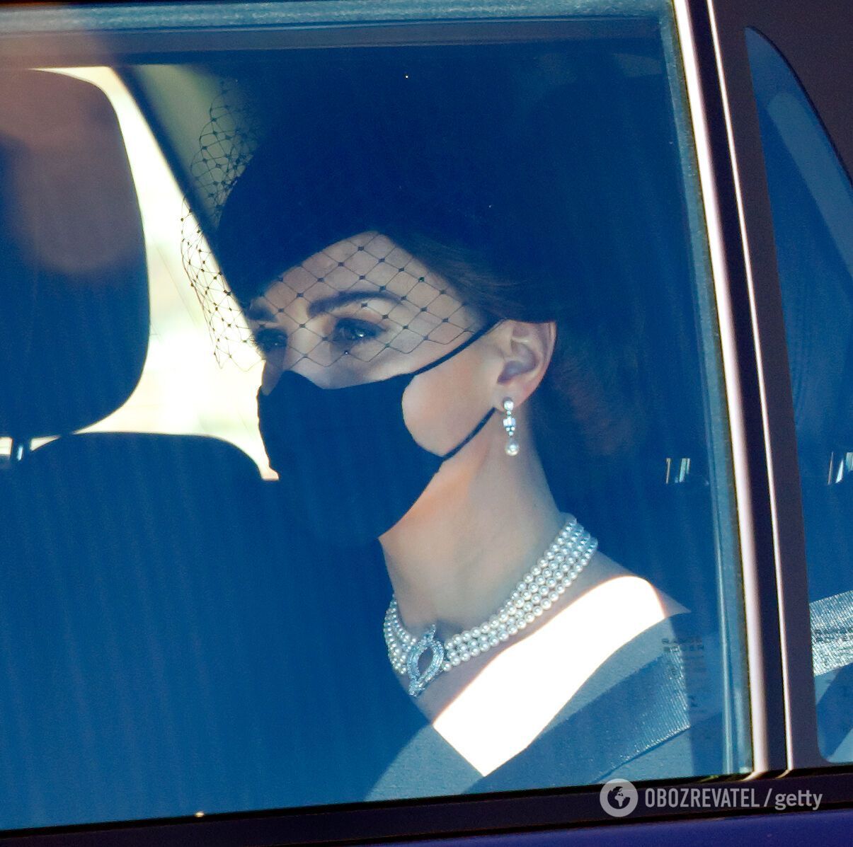 Кейт Миддлтон в жемчужном колье Елизаветы II dqxikeidqxitkant