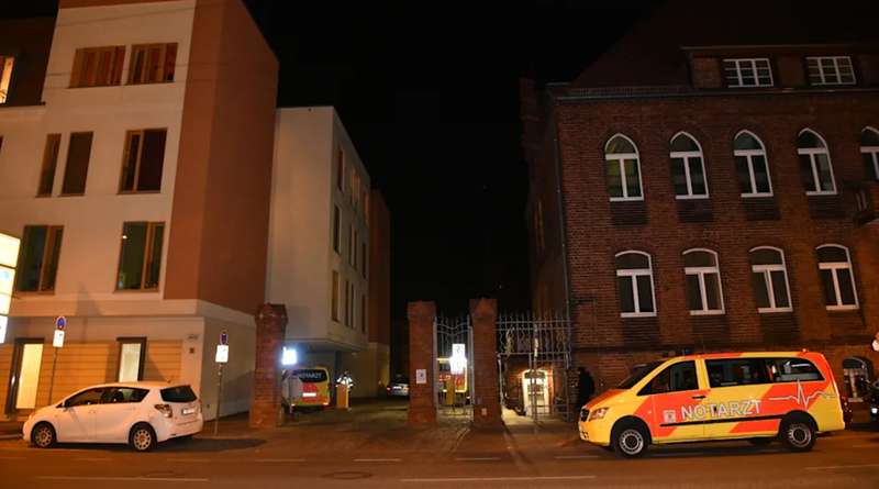 Больница в Потсдаме dqxikeidqxiqqeant