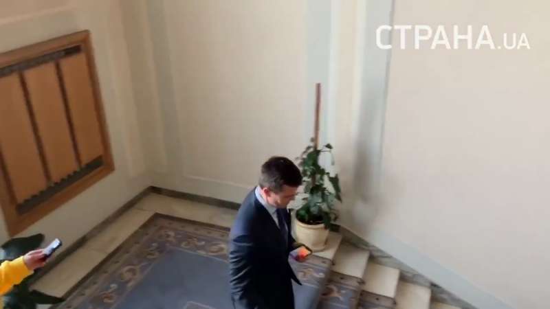 Тищенко в кулуарах Верховной Рады dqxikeidqxitkant