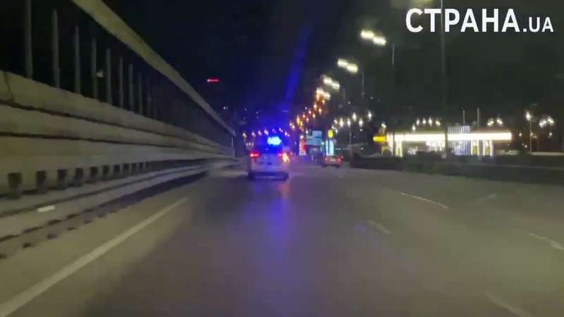 Полицейское авто