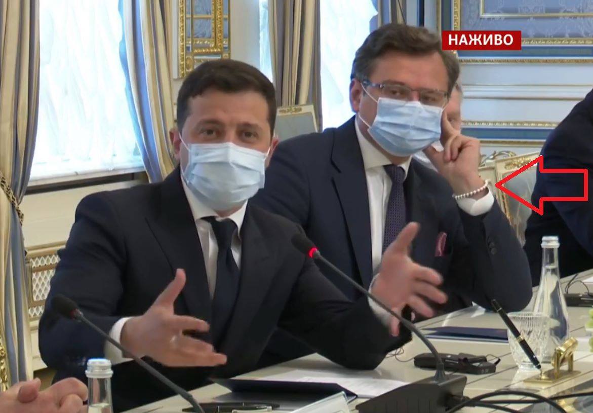 Скриншот из видео встречи с Блинкеном dqxikeidqxiqqeant