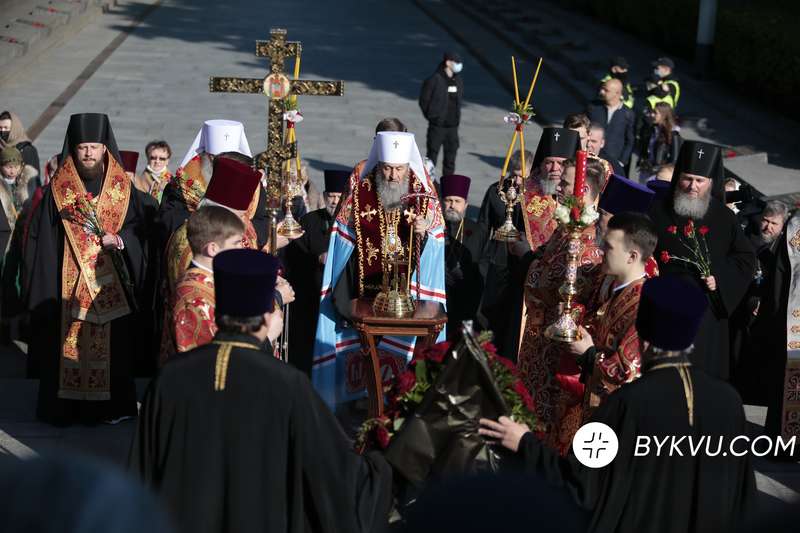 Онуфрій_Новинський