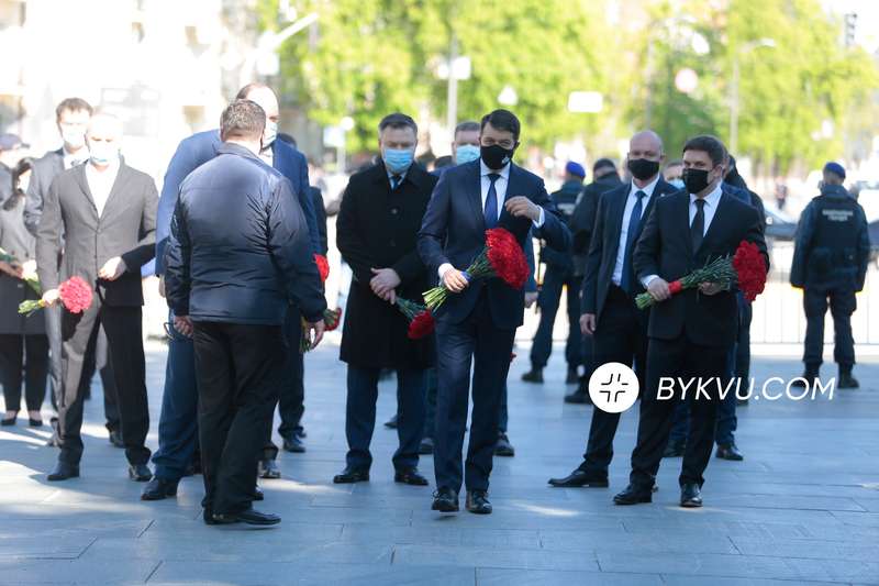 слуги народу_вічний вогонь