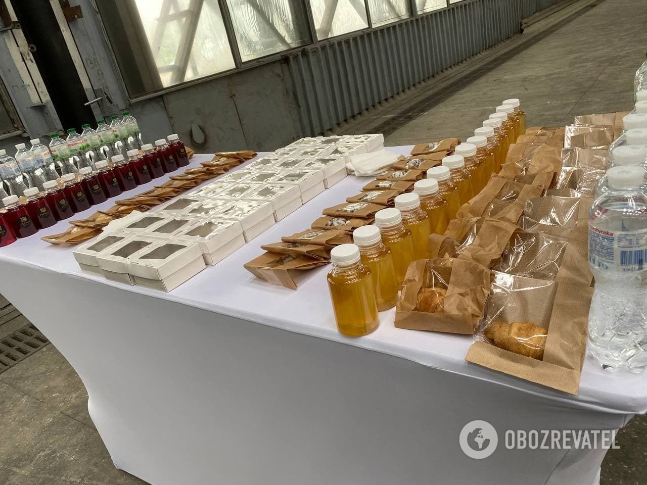 Зеленский собрал журналистов на заводе "Антонов". Фоторепортаж