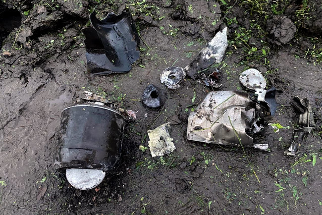 Обстрел террористами н.п.Пивничне: маркировка на остатках ракет указывает на российское производство боеприпасов 08 Обстрел террористами н.п.Пивничне: маркировка на остатках ракет указывает на российское производство боеприпасов 08