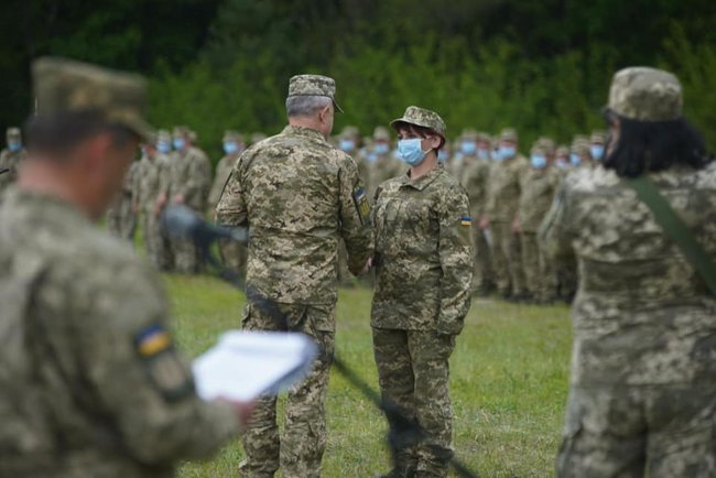 Учебные сборы по территориальной обороне завершились на Черниговщине 01 Учебные сборы по территориальной обороне завершились на Черниговщине 01 dqxikeidqxiqqeant