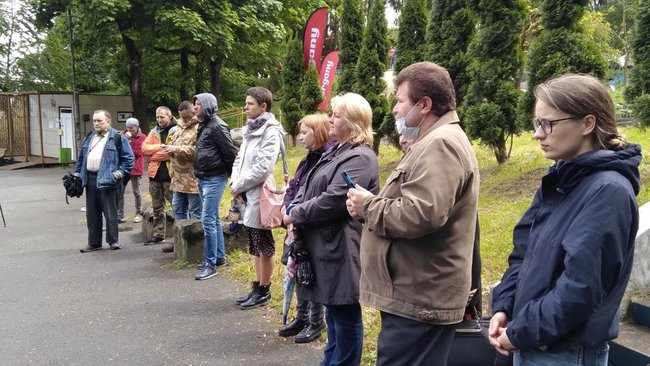 Копию сбитого российскими террористами вертолета Ми-8 установили во Львове 02