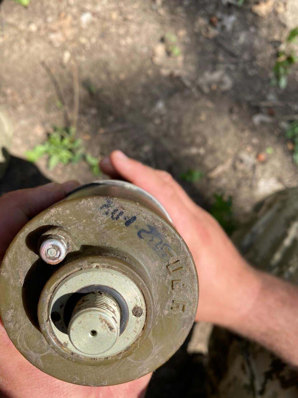 Террористы "ДНР" заминировали окрестности Майорска из запрещенного оружия. Фото