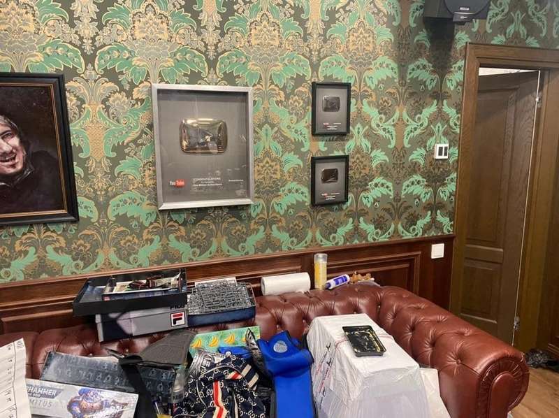 Обыски в квартире Хованского