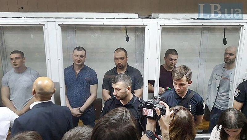 Павло Аброськін, Сергій Зінченко, Олександр Маринченко, Сергій Тамтура, Олег Янішевський під час засідання суду, 16 липня 2019 dqxikeidqxitkant