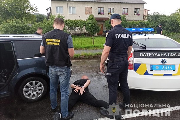 На Прикарпатье задержали оптовых наркоторговцев dqxikeidqxitkant