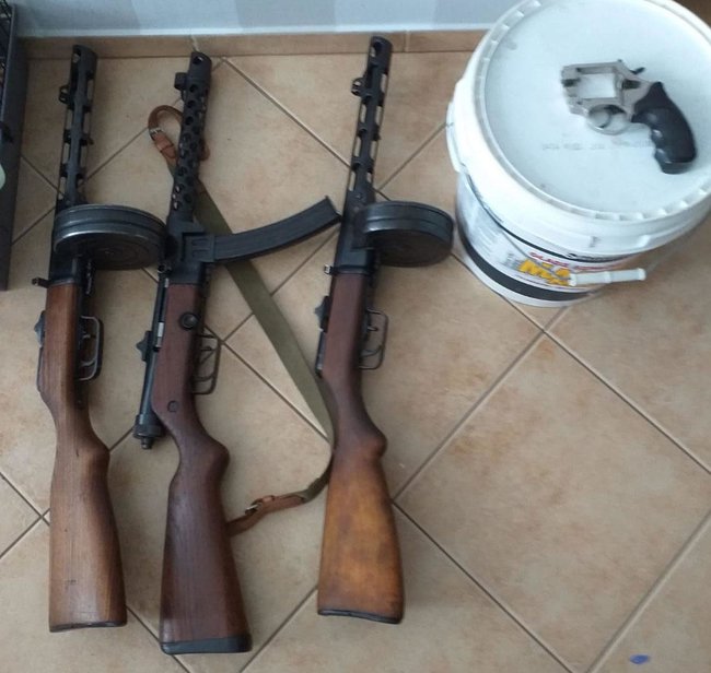 Контрабандистов, поставлявших оружие в Украину, задержали в Польше 07 Контрабандистов, поставлявших оружие в Украину, задержали в Польше 07