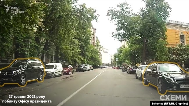 27 травня знімальна група «Схем» помітила, що біля Офісу президента чекав броньований Mercedes у супроводі охорони dqxikeidqxiqqeant