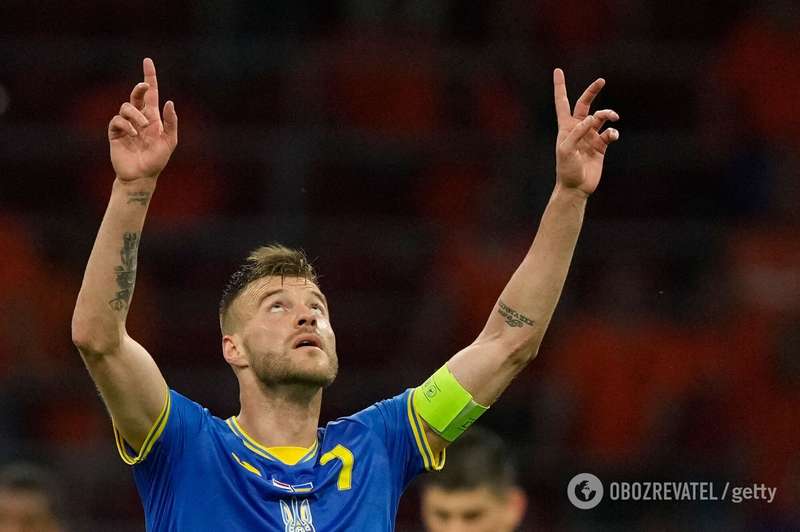 Андрея Ярмоленко – капитан сборной Украины. dqxikeidqxiqqeant