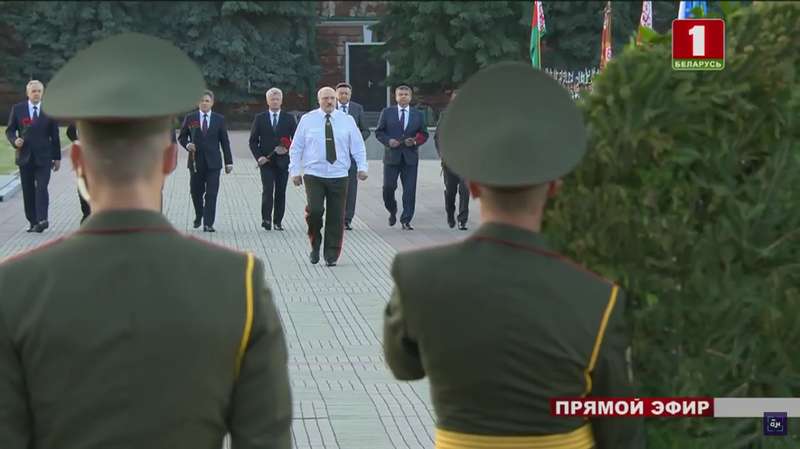 Лукашенко в Брестской крепости dqxikeidqxitkant
