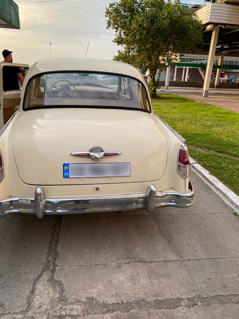 Иностранец-коллекционер пытался незаконно вывезти в Польшу 60-летний ретроавтомобиль (фото) - 2 - изображение