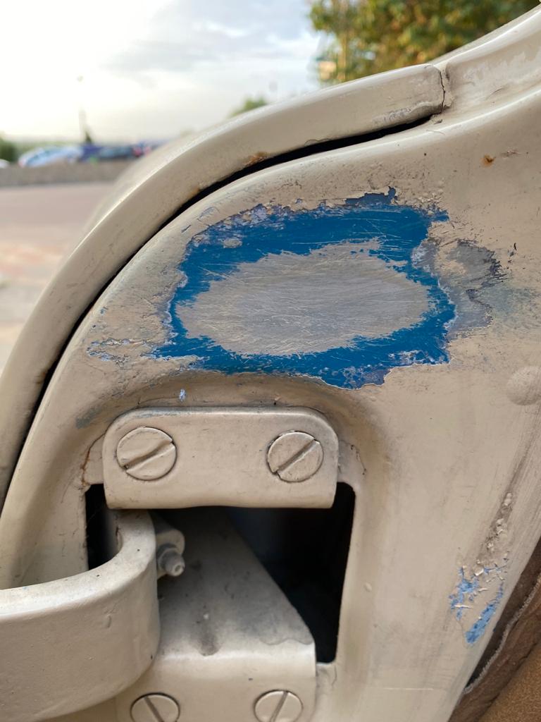 Иностранец-коллекционер пытался незаконно вывезти в Польшу 60-летний ретроавтомобиль (фото) - 3 - изображение