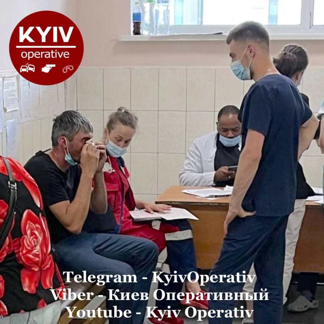 Группа парней якобы избила "Топаза" Кромского. dqxikeidqxitkant