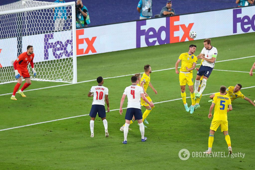 Кейн забил дважды в ворота Бущана. dqxikeidqxitkant