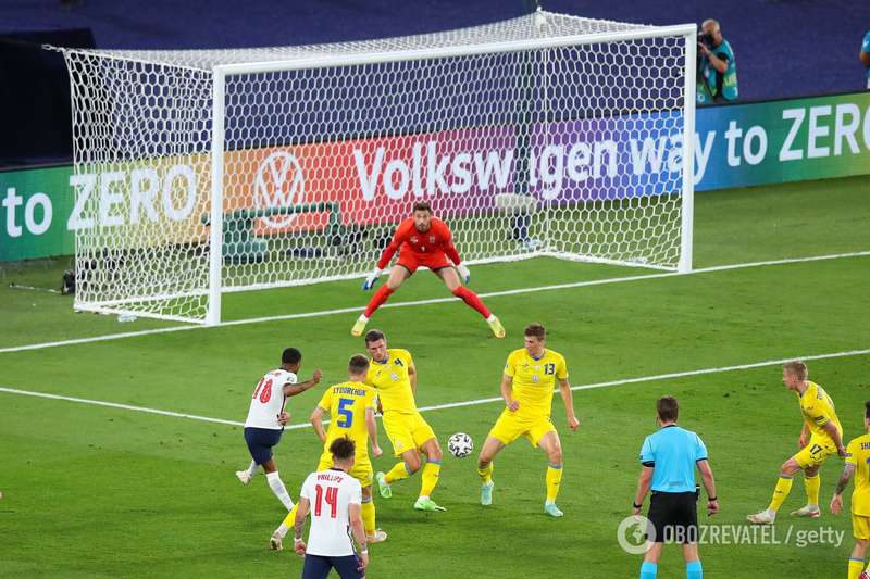 Бущан несколько раз спасал команду. dqxikeidqxitkant