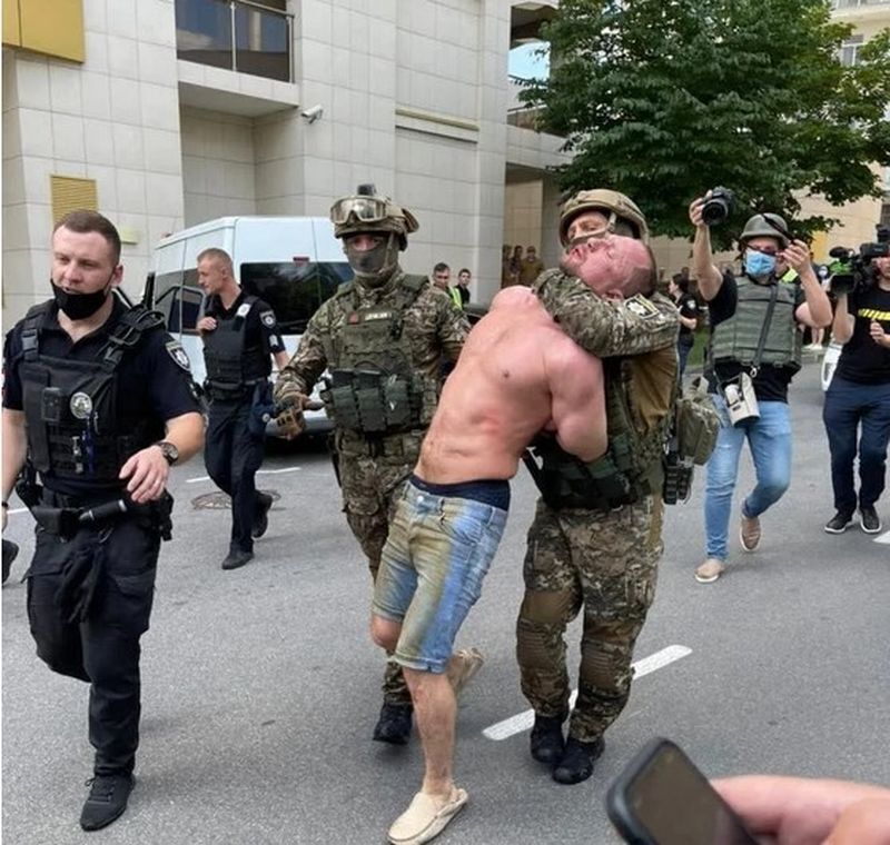 Иван Мартынюк был задержан после стрельбы в Киеве.