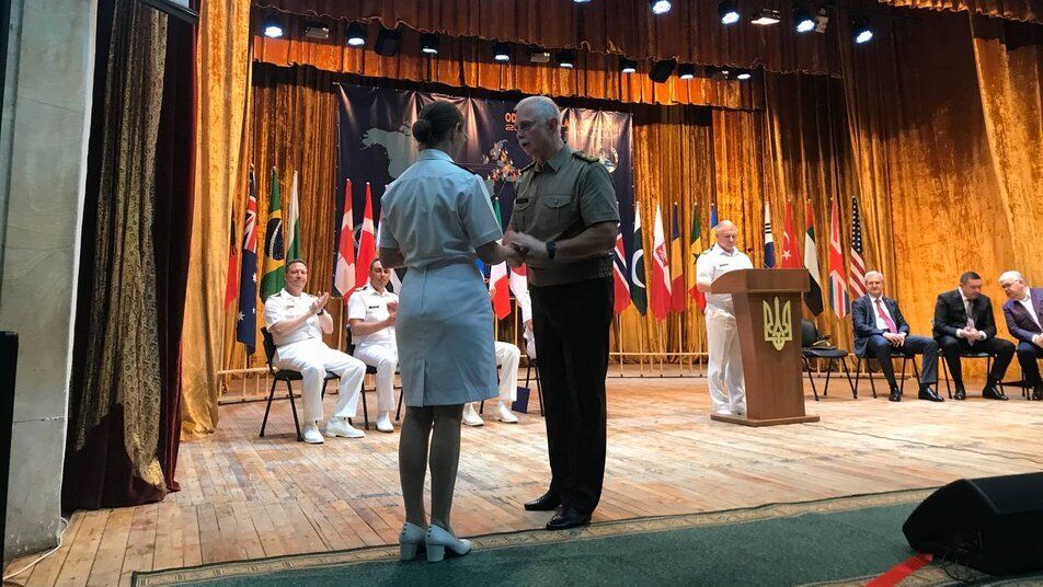 Военные получили награды. dqxikeidqxitkant