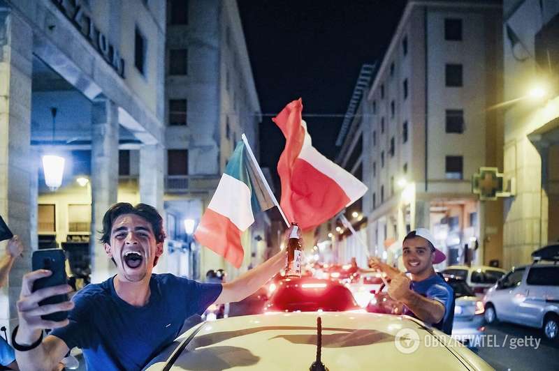 Празднования в Риме.