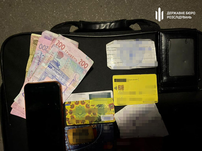 Офицер полиции задержан в Харькове при продаже наркотиков, - ГБР 02 dqxikeidqxitkant