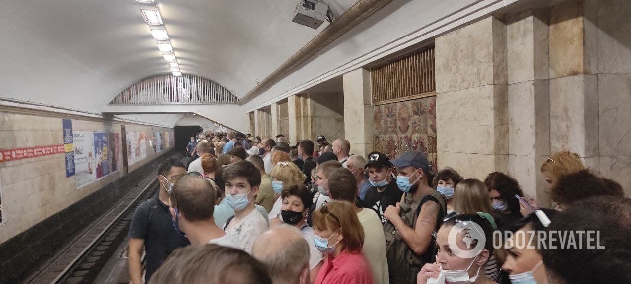 На станции "Крещатик"