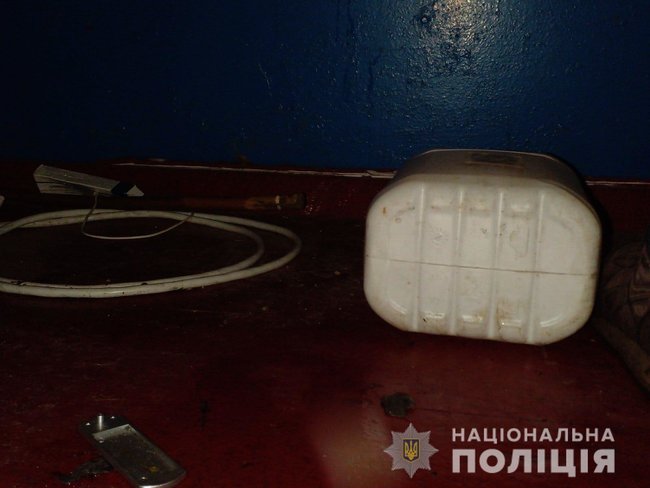 17-       -  , -   01 dqxikeidqxitkant