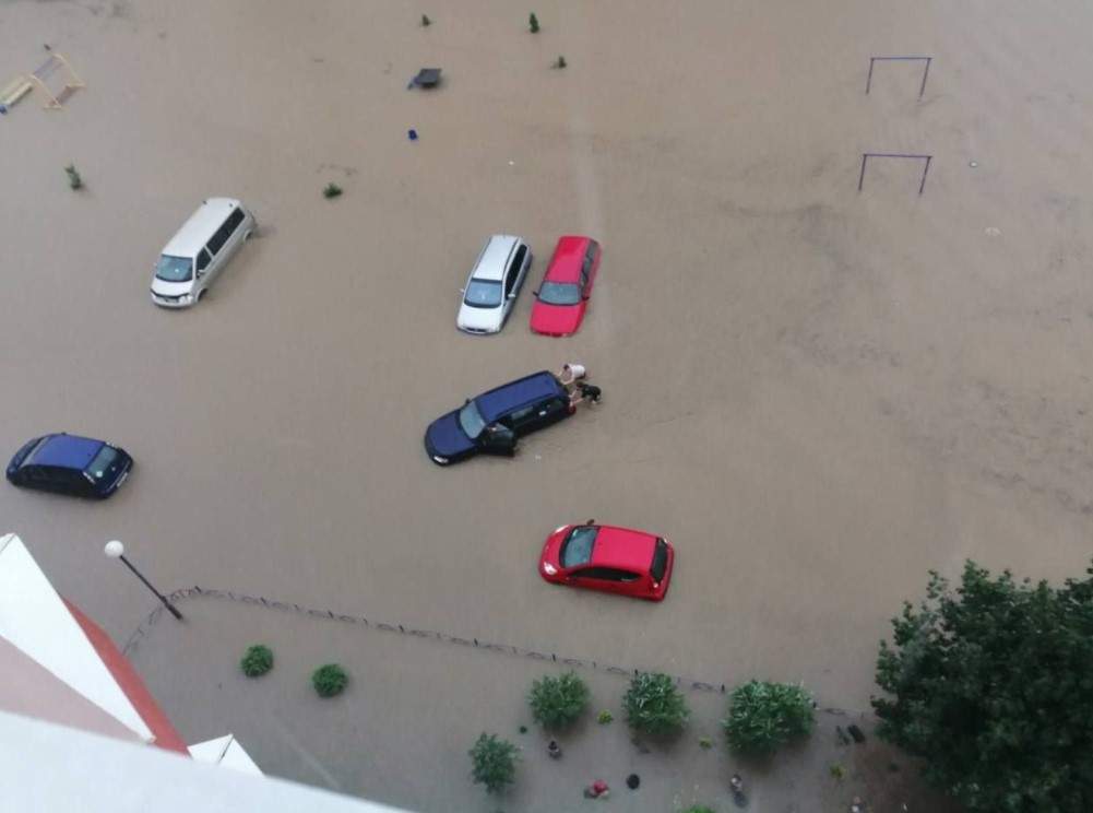 Калюжа dqxikeidqxiqqeant