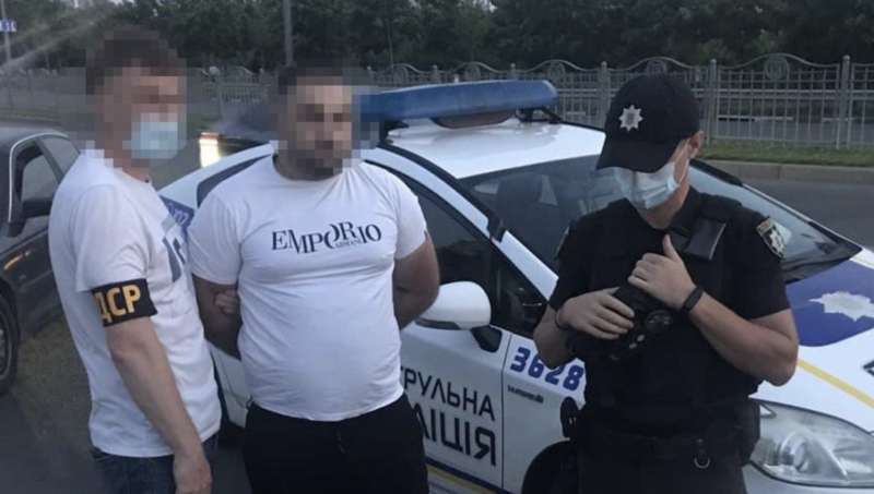 В Харькове задержали банду иностранцев, которые обворовывали офисные помещения dqxikeidqxitkant